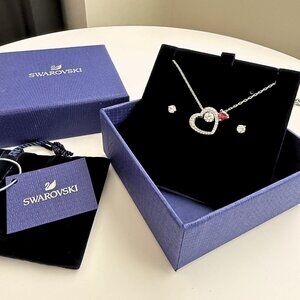 Swarovski Crystal Love Heart Pendant & Earrings Set (White Rhodium Plating)